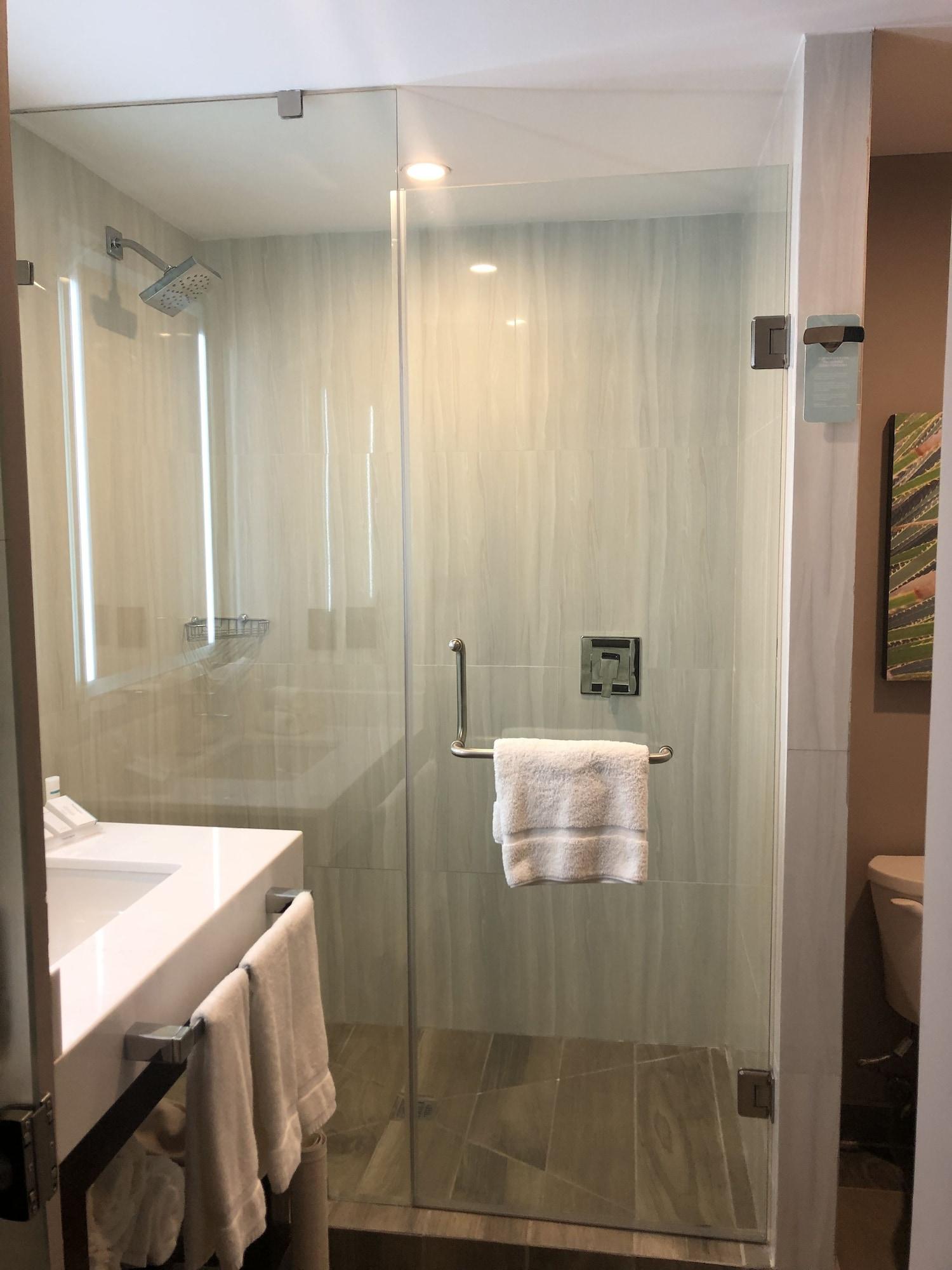 Hilton Garden Inn Salamanca Ngoại thất bức ảnh