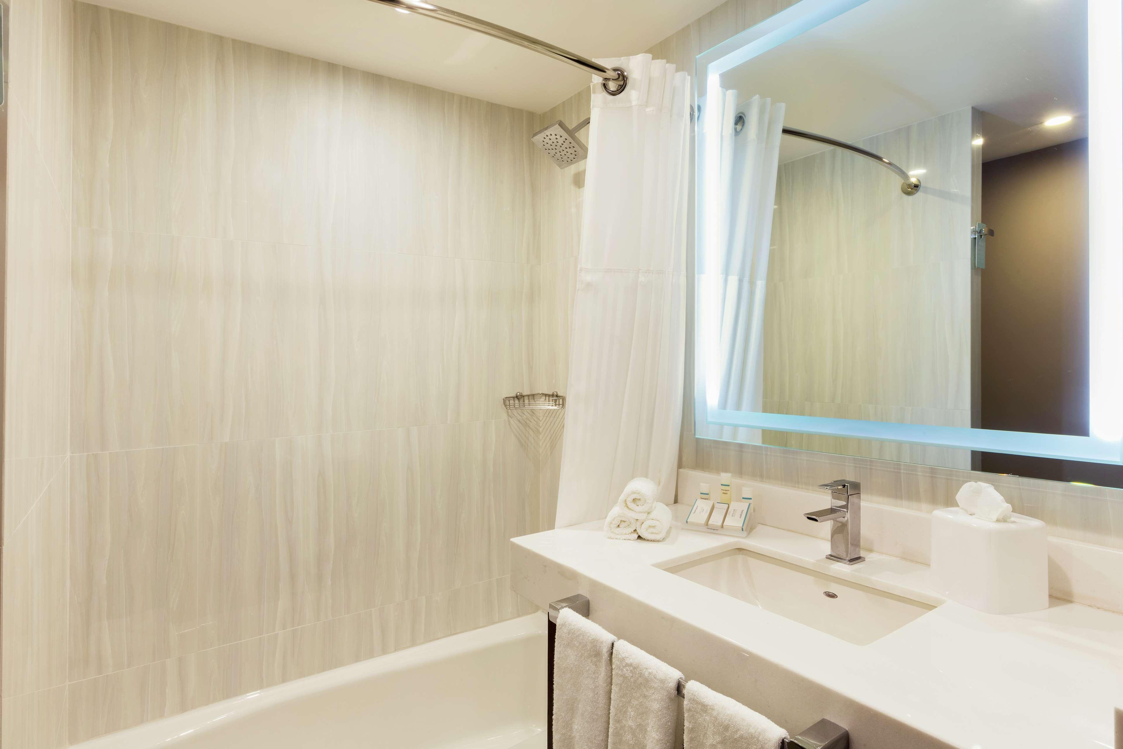 Hilton Garden Inn Salamanca Ngoại thất bức ảnh