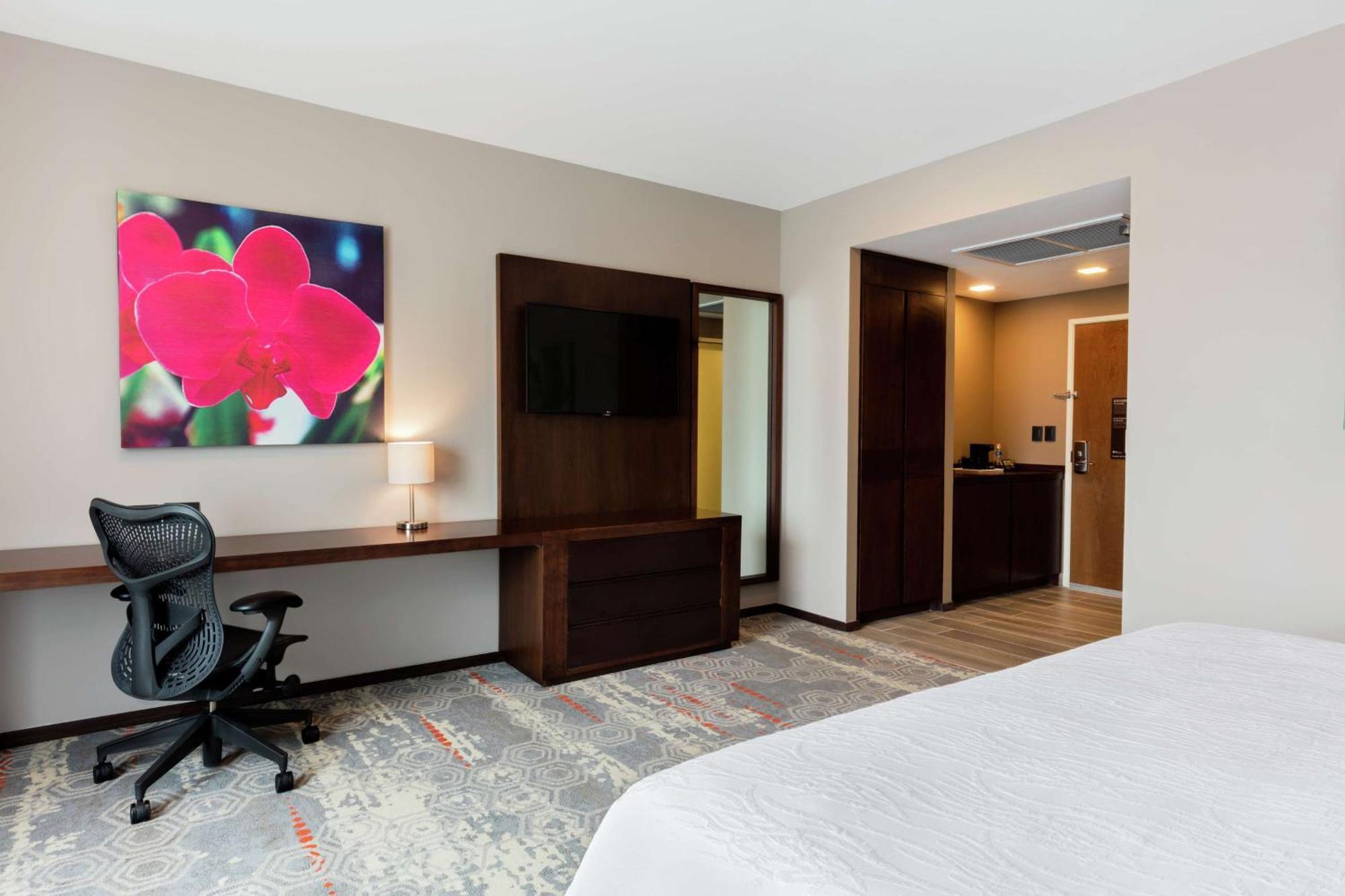 Hilton Garden Inn Salamanca Ngoại thất bức ảnh