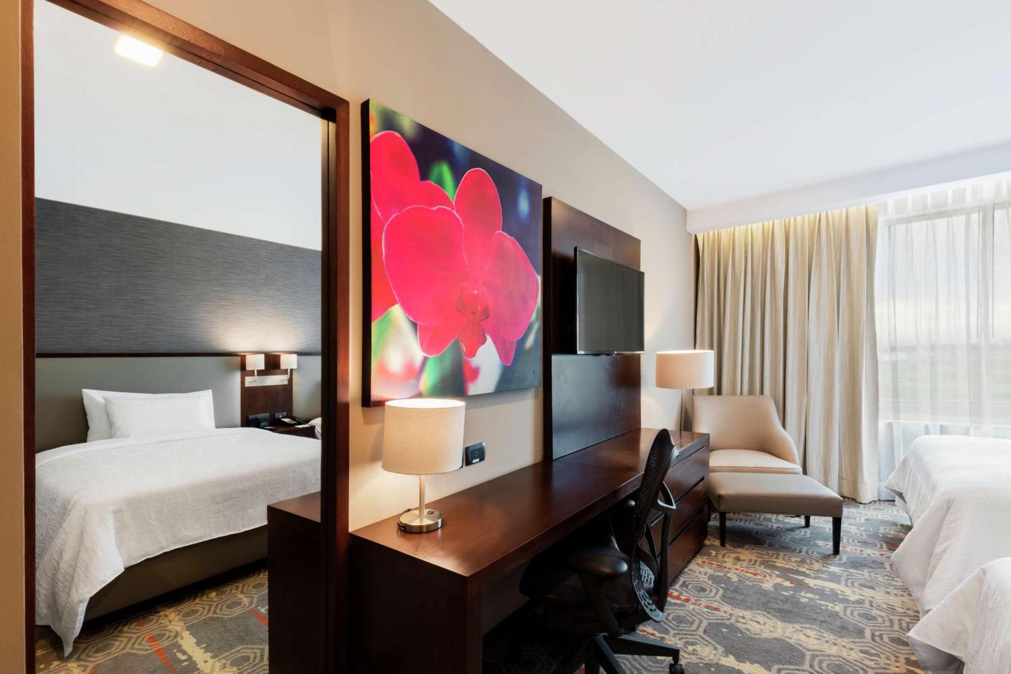 Hilton Garden Inn Salamanca Ngoại thất bức ảnh