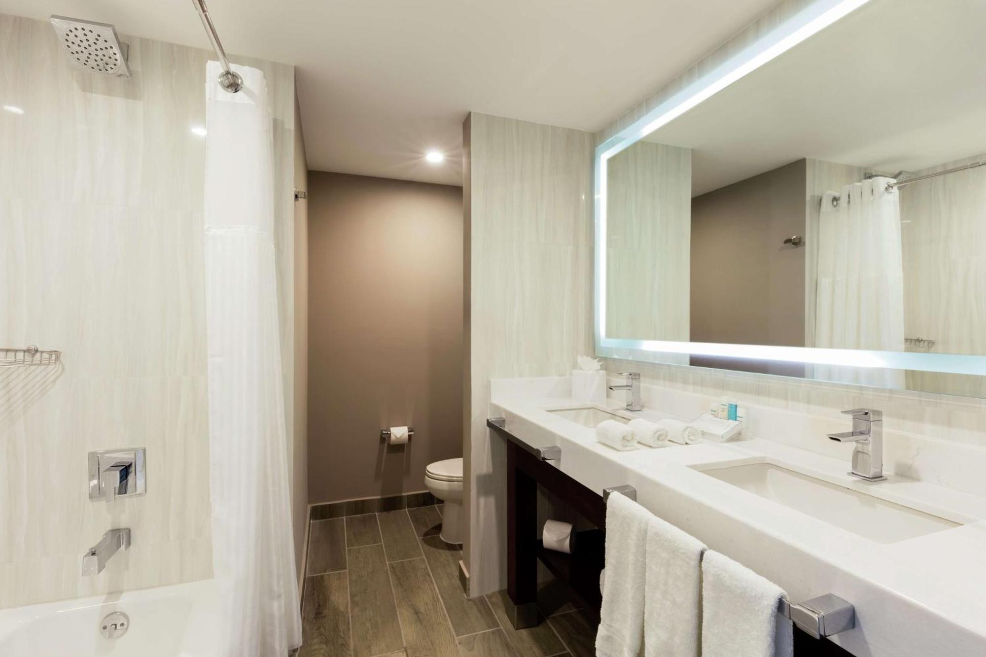Hilton Garden Inn Salamanca Ngoại thất bức ảnh
