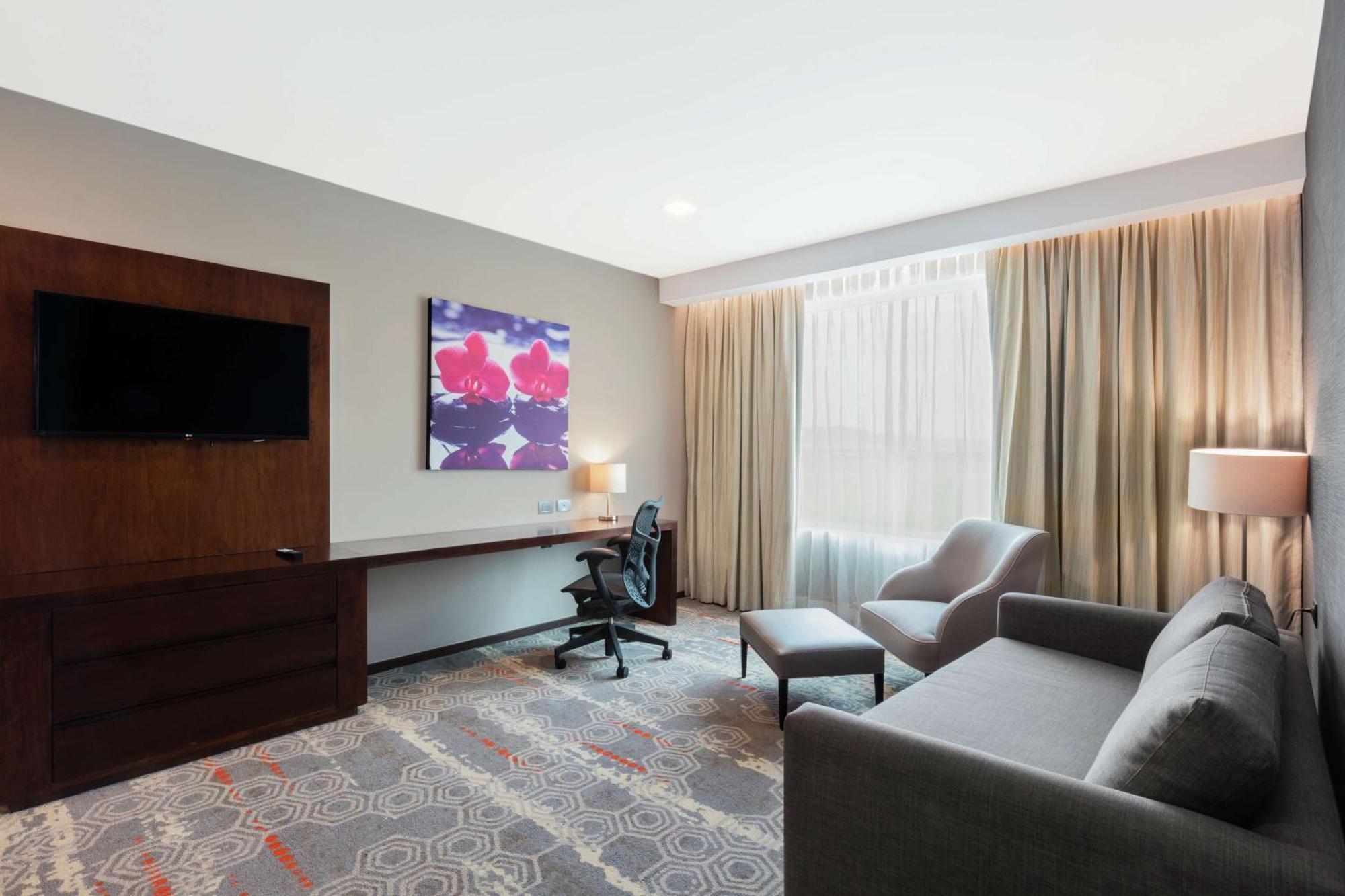 Hilton Garden Inn Salamanca Ngoại thất bức ảnh